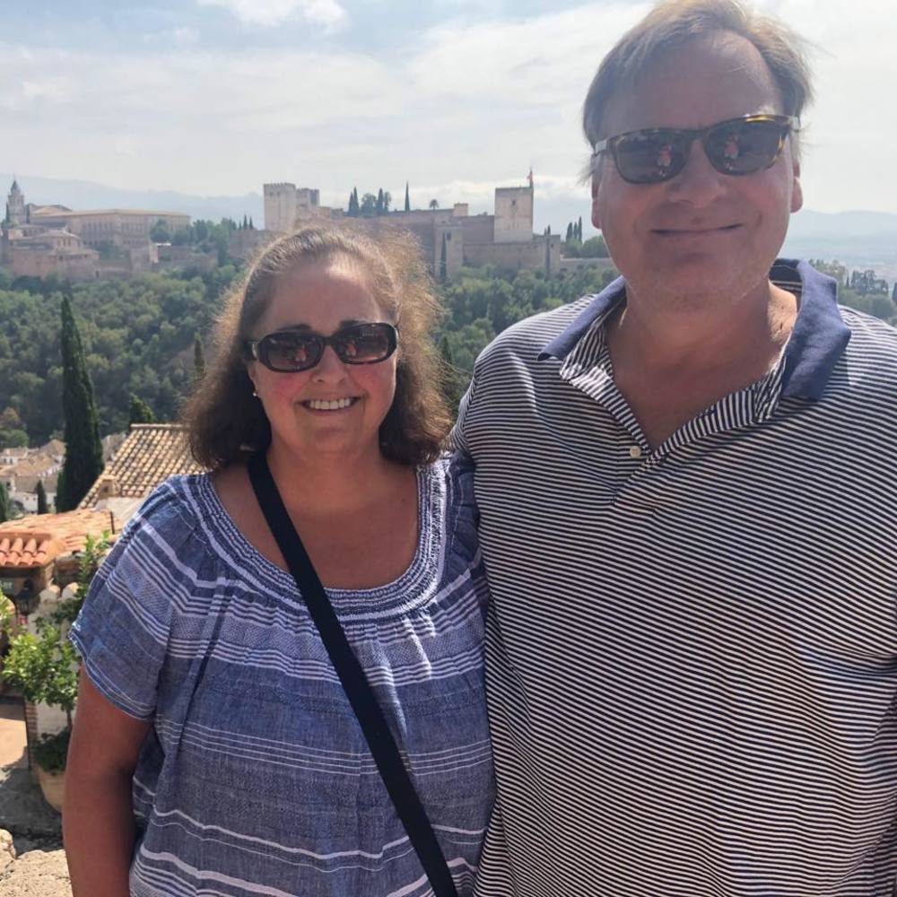 Meet your Posher, Laurie
